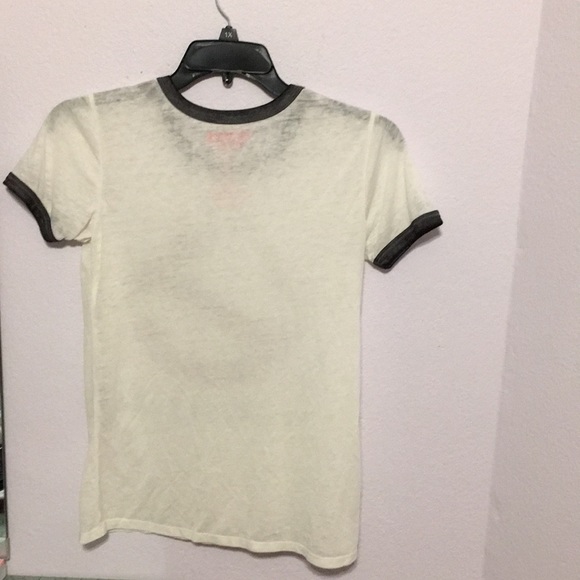 Stranger Things Ghostbusters M Graphic Tee - Picture 3 of 3